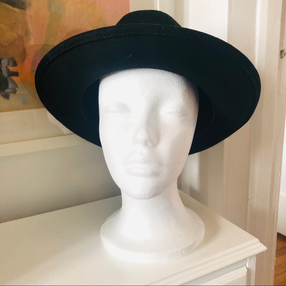 Vintage black wool felt bowler hat - Picture 7 of 12